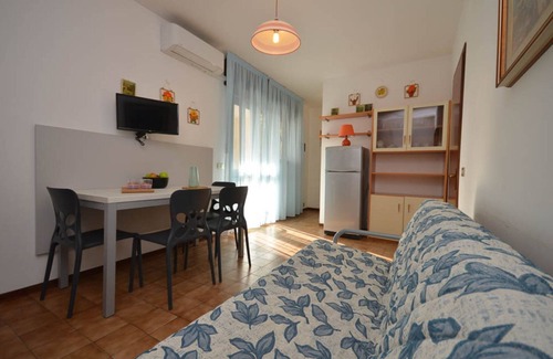 Bibione Lido del Sole Apartment | Bright and Spacious Vacation Retreat Near Bibione's Sandy Beach