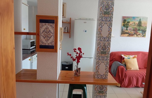 Roquetas de Mar Apartment | Bright apartment with pool and garden (200 meters from the beach)