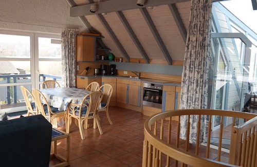 Dornum Apartment | Bright apartment (70 sqm) with all-round views right on the bottom - fishing, free Wi-Fi