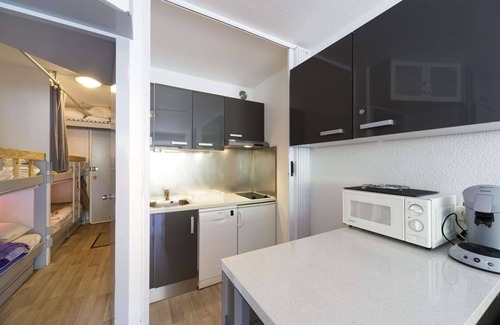 Eaux-Bonnes Apartment | Bright apartment for 6, ski view, Gourette