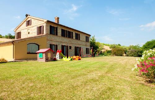 Castelbellino Apartment | Bright apartment in Castelbellino - 75 m² - Shared Pool