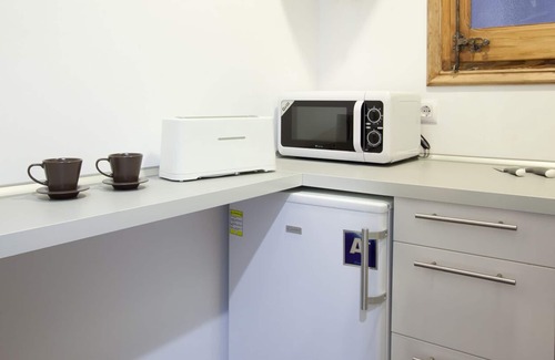 La Sagrada Familia Apartment | Bright apartment near Sagrada Familia