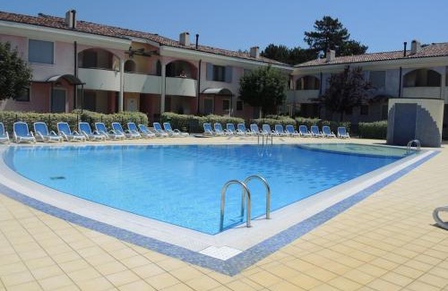 Bibione Lido del Sole Apartment | Bright apartment with private garden