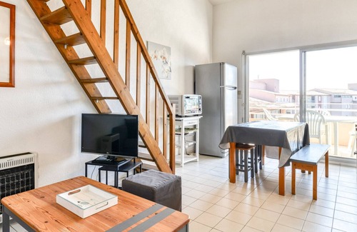 Cap d'Agde Apartment | Bright apt 4/6 ppl, terrace, outdoor pool, parking