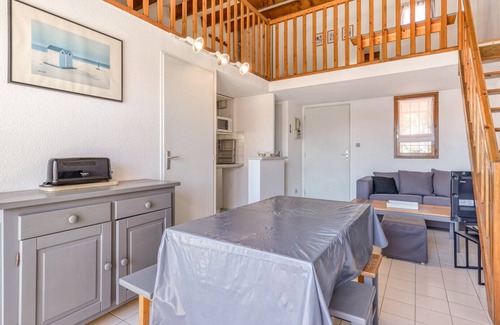 Cap d'Agde Apartment | Bright apt 4/6 ppl, terrace, outdoor pool, parking