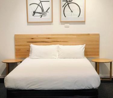 Bright Hotel | Bright Avenue Motor Inn