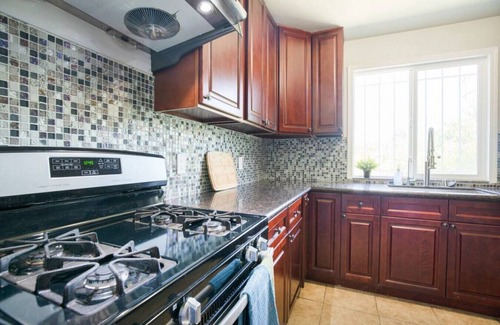 Hacienda Heights House | Bright Bliss Retreat: 3-Bedroom, 1-Bathroom Retreat near LA with High-Speed Internet, Central AC, Full Kitchen, and On-Site Laundry.