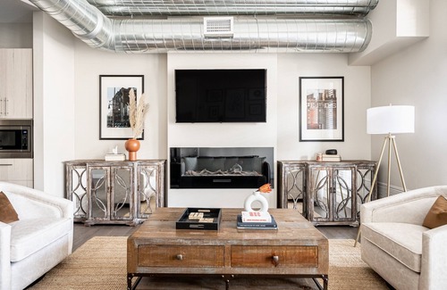 River North Art District Condo | Bright & Breezy | RiNo Art Lofts