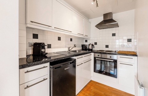 Spitalfields Apartment | Bright Central Studio in Vibrant Spitalfields