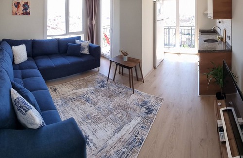 Kagithane Apartment | Bright & City View