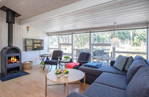 Sønder Vorupør House | Bright Coastal Retreat in Vorupor-By Traum