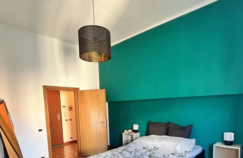 Piombino Apartment | Bright & Colourful Flat only 5 minutes from the sea
