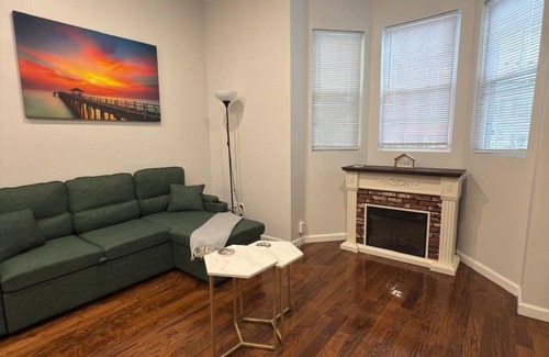 Union City Apartment | Bright & Comfortable Duplex· 3BR Retreat Near New York
