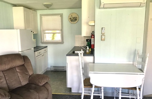 Vineyard Haven Condo | Bright condo w Pool, walking distance to town!