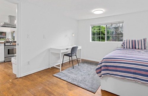 North Beacon Hill House | Bright Cottage w/Parking, Large Yard, Light Rail Access