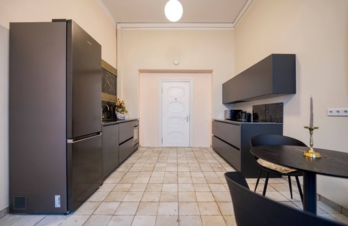 Wilmersdorf Apartment | Bright & Cozy 1 BR Apartment near Kurfürstendamm, Sleeps 3, 24h Check-In