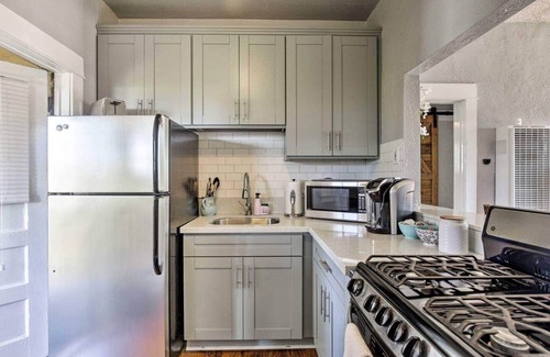 Bankers Hill Apartment | Bright/Cozy 2/1 Apt W/View | San Diego