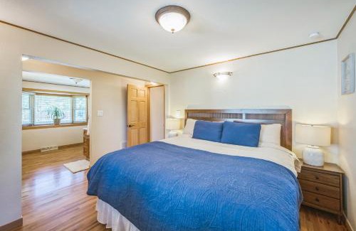 Littleton House | Bright & Cozy House Centennial Littleton 4 Bed 3 Bath