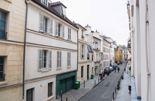 5th Arrondissement Apartment | Bright & Design Apartment Near The Pantheon