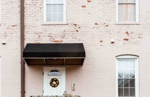Downtown Apartment | Bright Downtown New Haven Escape