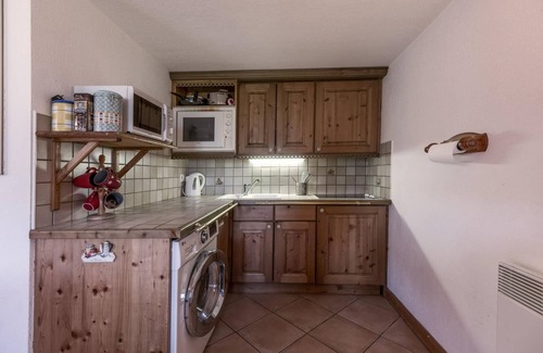 Les Allues Apartment | Bright duplex in Méribel les Allues - 2 bedrooms for 7 people