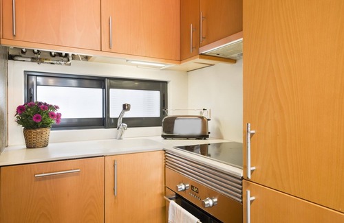 Sant Gervasi Apartment | Bright Executive Apart in the Center with Balcony