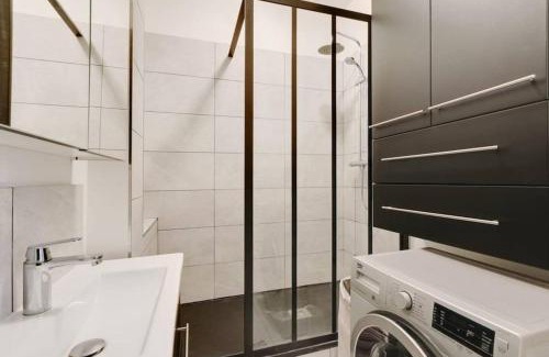 Necker Apartment | Bright Getaway near Montparnasse