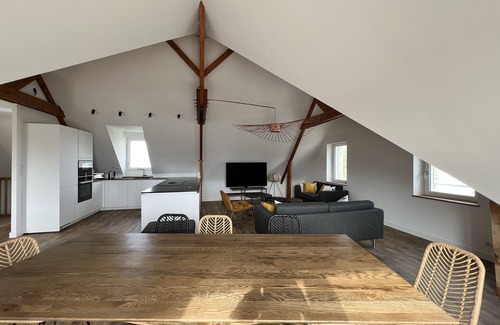 Saint-Guenole House | Bright gîte 70 m from the sea- SPA- Sea view- Electric car terminal