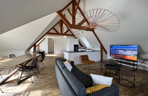 Saint-Guenole House | Bright gîte 70 m from the sea- SPA- Sea view- Electric car terminal