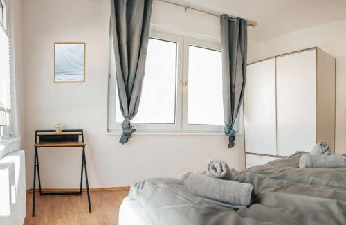 Sudostviertel Apartment | bright & grey - Netflix - City - Wifi - 4 Person