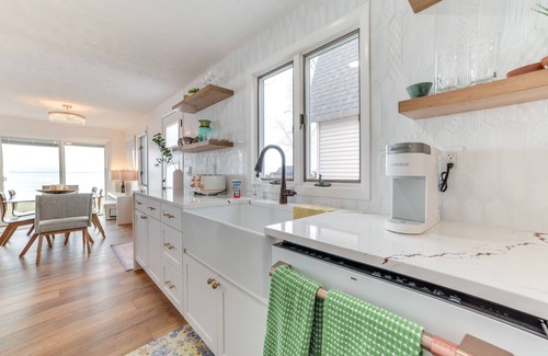 Houghton Lake House | Bright Houghton Lake Home w/Boat Dock + Fire Pit
