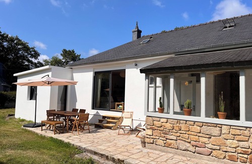Ploemel House | Bright house, quiet and well located (10min from beaches, Carnac, Quiberon.)