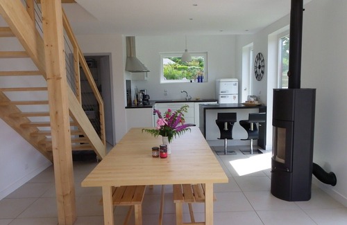 Plouguerneau House | Bright house with garden and spa, 100 m from the beach. Pets welcome.