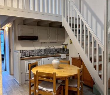 Camiers House | Bright house with terrace and garden