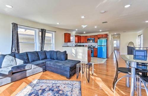 Irvington House | Bright Irvington Home ~ 2 Mi to Prudential Center!