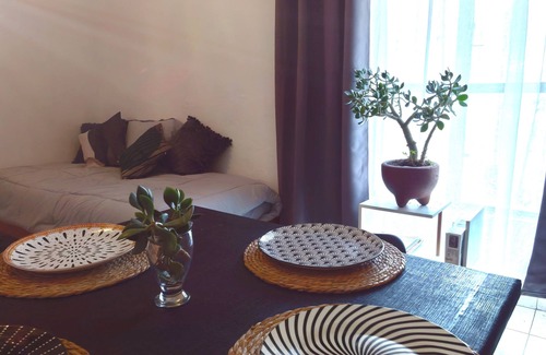 Centro Apartment | Bright Jalatlaco Suite with Parking & Kitchen, 10 min Walk to Oaxaca Center
