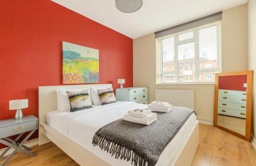 Prince's Apartment | Bright Modern 1 BR flat, 5 min to Vauxhall St