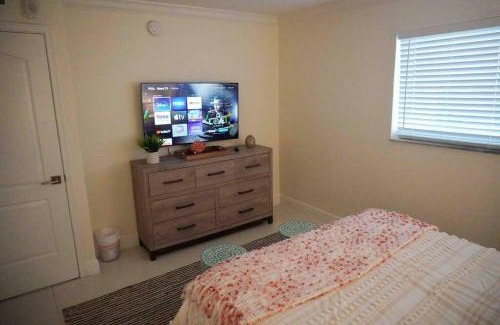 Boca Raton House | Bright & Modern Condo with Balcony by the Beach