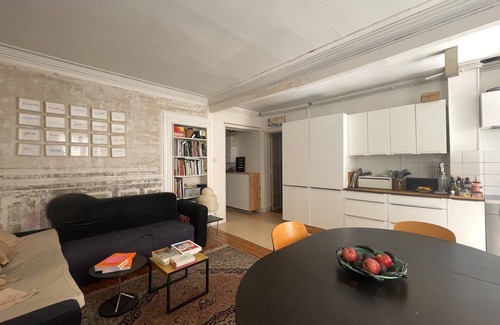 Clignancourt Apartment | Bright, modern two-bedroom Montmartre apartment near Sacré-Coeur