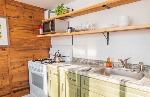 New Vineyard Cottage | Bright, new cottage w/open loft, farm view and trails.