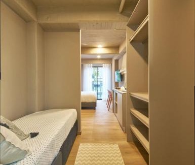 Financial District Apartment | Bright & Peaceful Loft in Top Area