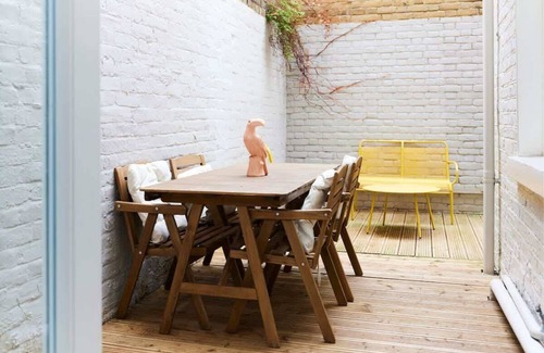 Pimlico Apartment | Bright Pimlico Flat with Private Courtyard Patio