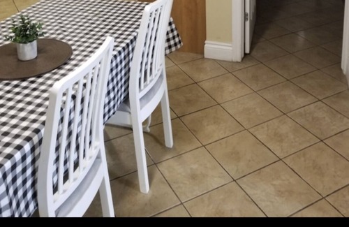 Hull Condo | bright spacious downtown unit 5 min from ottawa