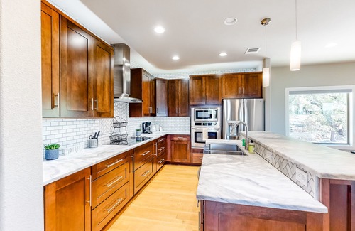 Point Venture House | Bright & Spacious Family Home w/Firepit, Lake Views, Furnished Deck, Free WiFi