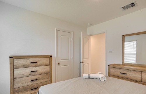 Spring House | Bright Spring Vacation Rental w/ Yard & Patio!