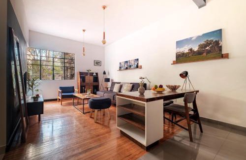 Reforma Apartment | Bright & Stylish Apt With Balcony Reforma Avenue