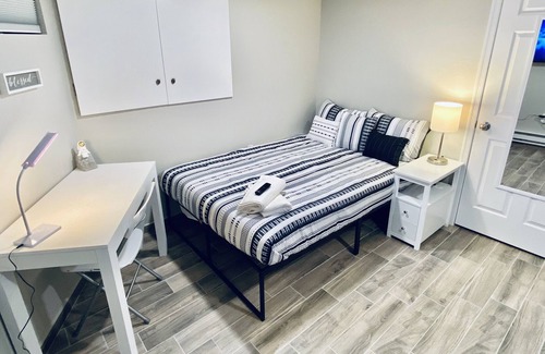 Haledon Apartment | Bright, Stylish & Cozy 2Bed Unit w/Backyard & Grill Close To New York City!