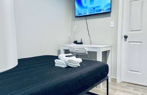 Haledon Apartment | Bright, Stylish & Cozy 2Bed Unit w/Backyard & Grill Close To New York City!
