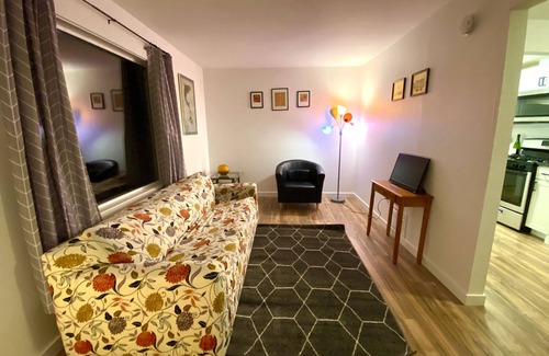 Powellhurst-Gilbert House | Bright stylish Portland home, kids friendly, free bikes, convenient location