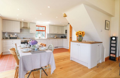 Birchover Cottage | Brightside
